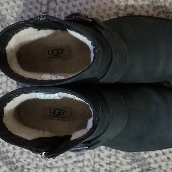 Ugg boots - Picture 4 of 5